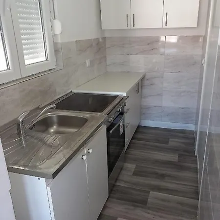 Apartment Emir *